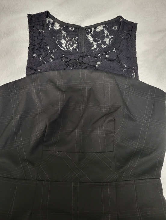 5/$20**RW & Co Size 2 Black Pinstripe Dress With Lace Detailing - Picture 2 of 6